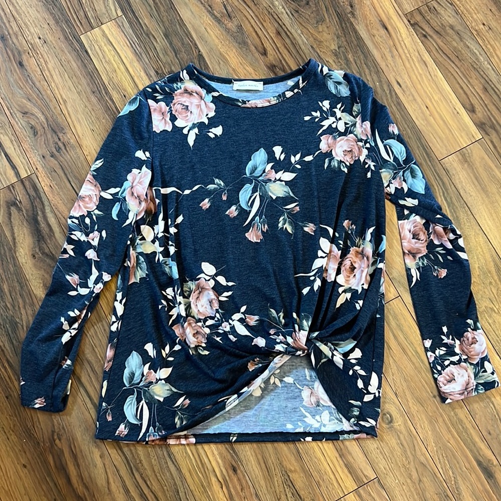 Floral Long sleeve.